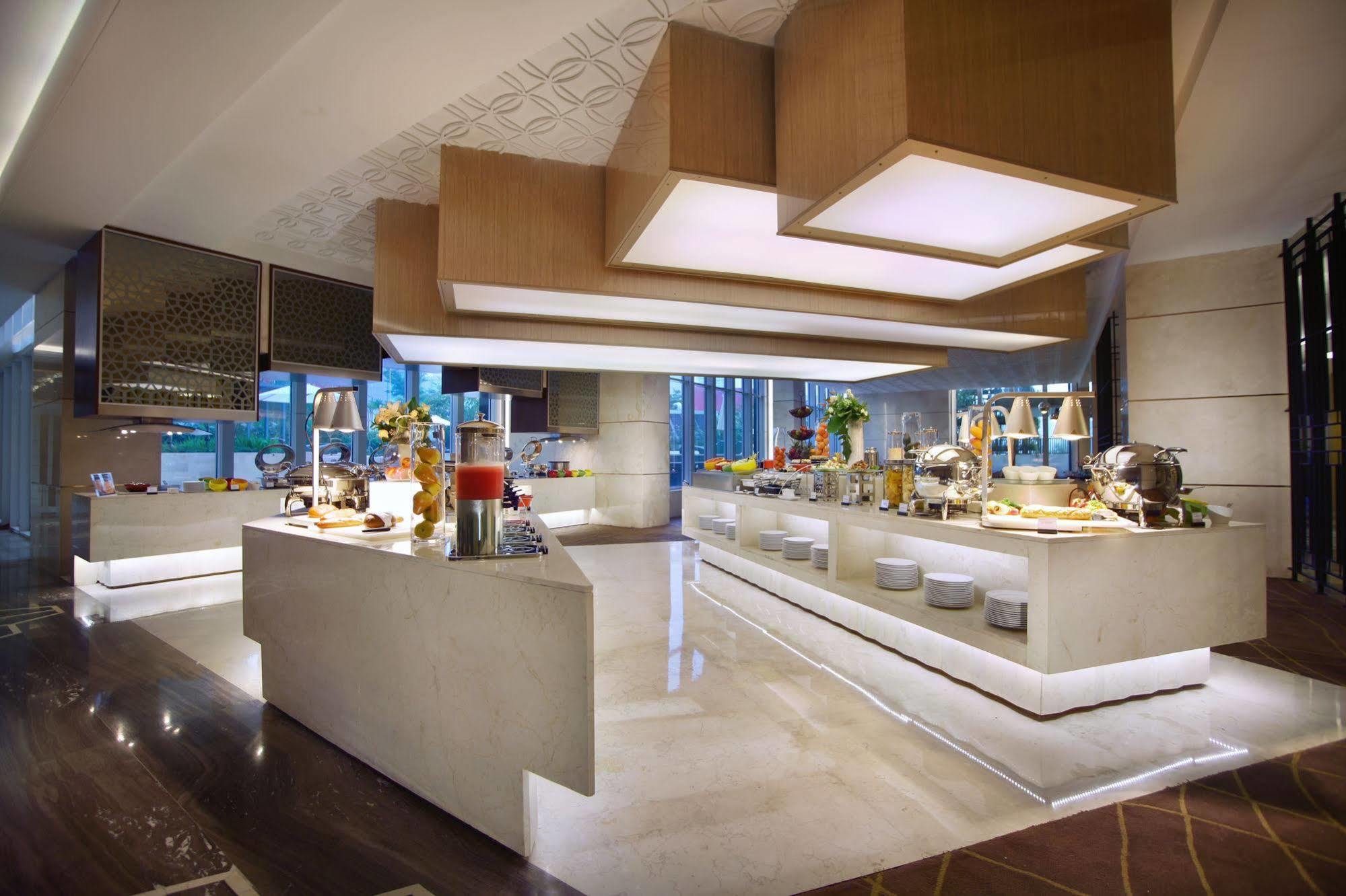 The Grove Suites By Grand Aston Yakarta Exterior foto